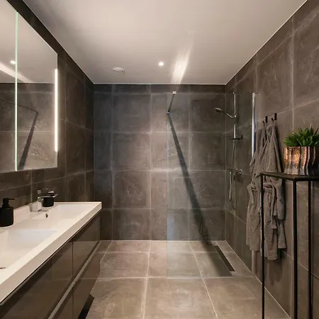 Longhouse * 잔드보르트