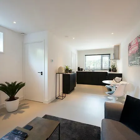 Longhouse * Zandvoort